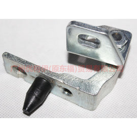 CM51A22800AD Front door hinge upper R For Ford Focus D2 12-14