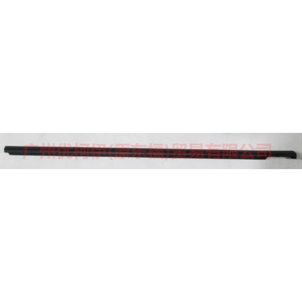 4M51A20562AF Front door glass bead - outside R For Ford Focus BF 05-06