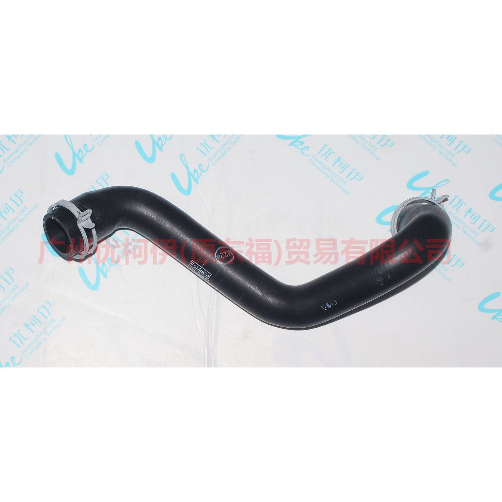 8V618286BA Water tank downpipe For Ford Focus D2 12-14