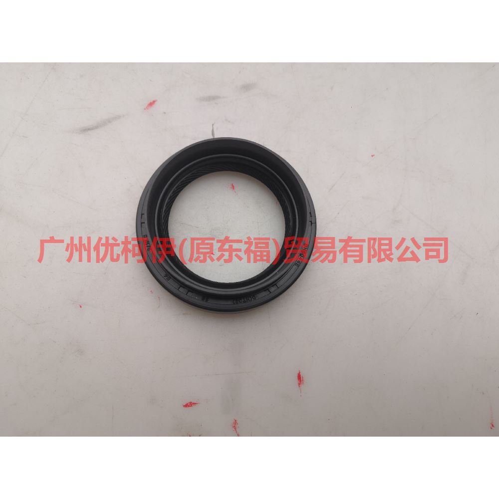 3N214K341AA Axle shaft oil seal R AT For Ford Fiesta CJ 03-08