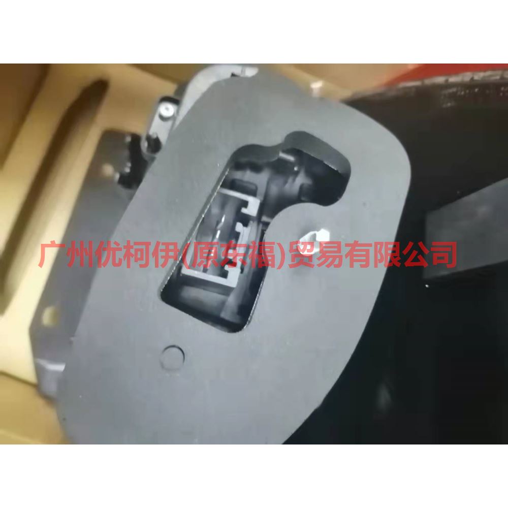 CN1513404AE Tail light outside R For ford wing BT 12-17