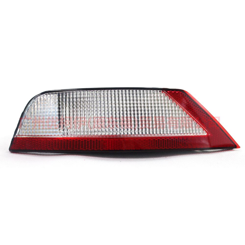8M5115500AB Rear fog lights R hatchback red/white For Ford Focus BF 07-09