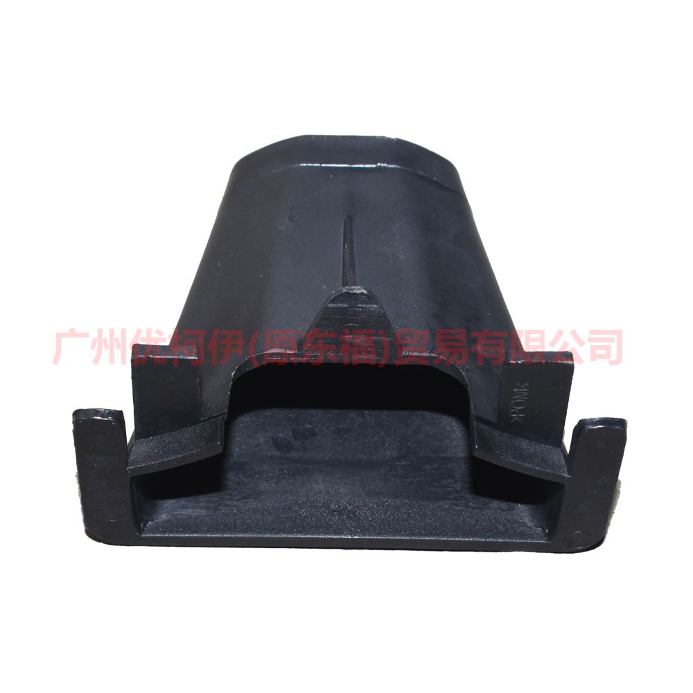 CN1554424CA Cover cushion rubber base For ford wing BT 12-17