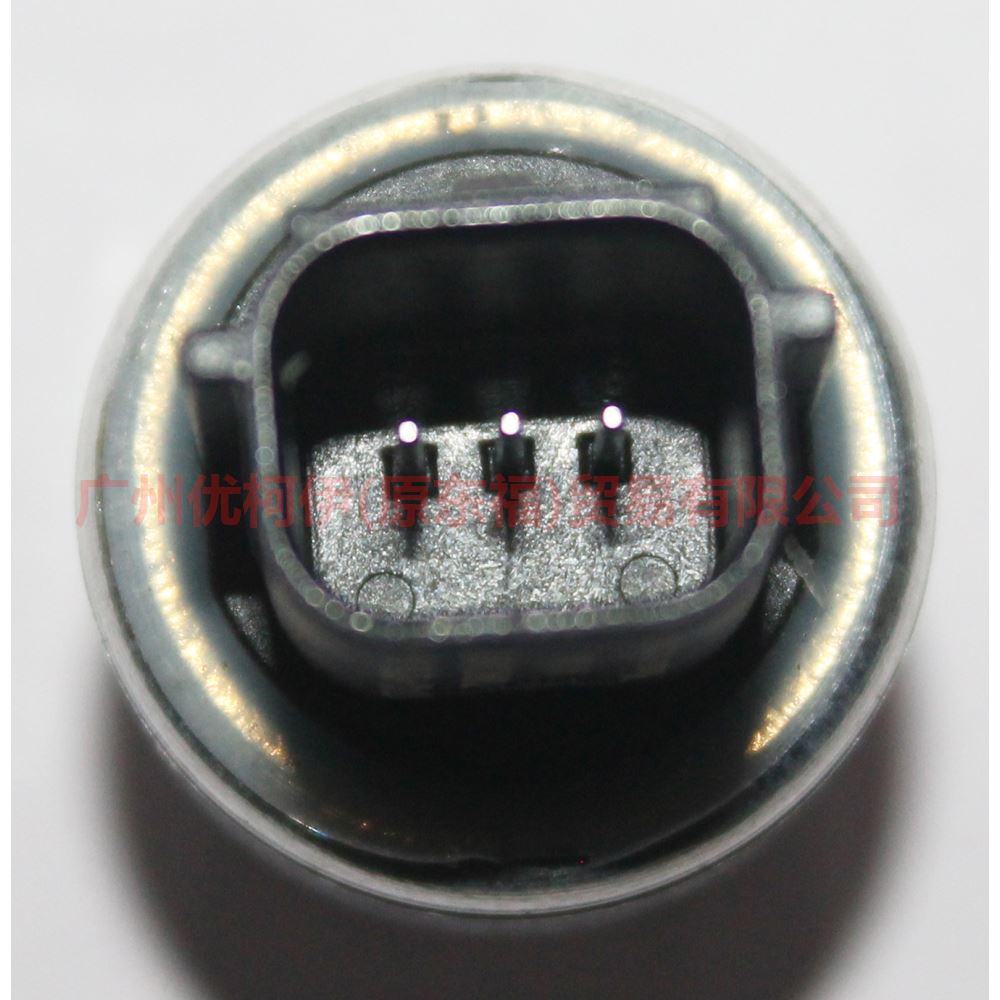 BT4319D594AA pressure switch air conditioner For Ford Focus F1 15-18