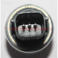 Load image into Gallery viewer, BT4319D594AA pressure switch air conditioner For Ford Focus F1 15-18