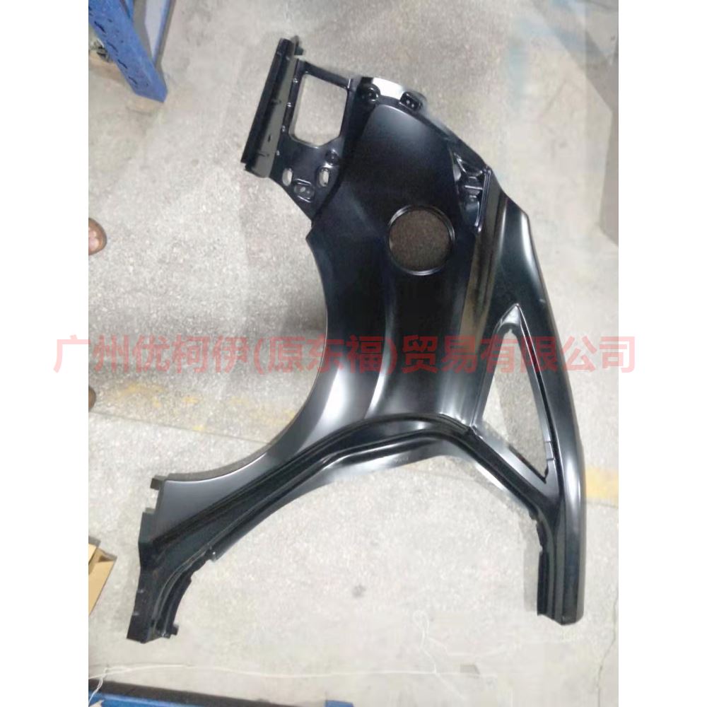BM51F27850AA Fender rear R For Ford Focus D2 12-14