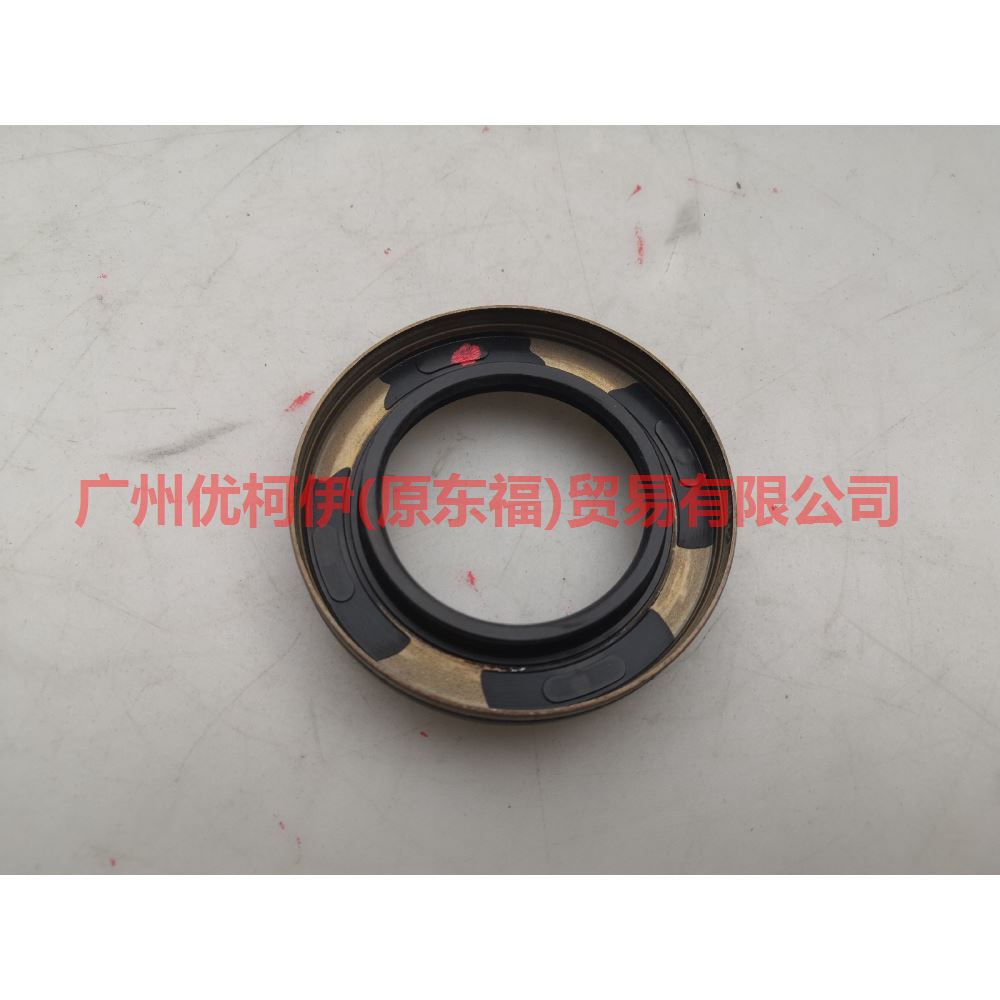 7M5R3K169AA Axle shaft oil seal For Ford wins DF 07-10