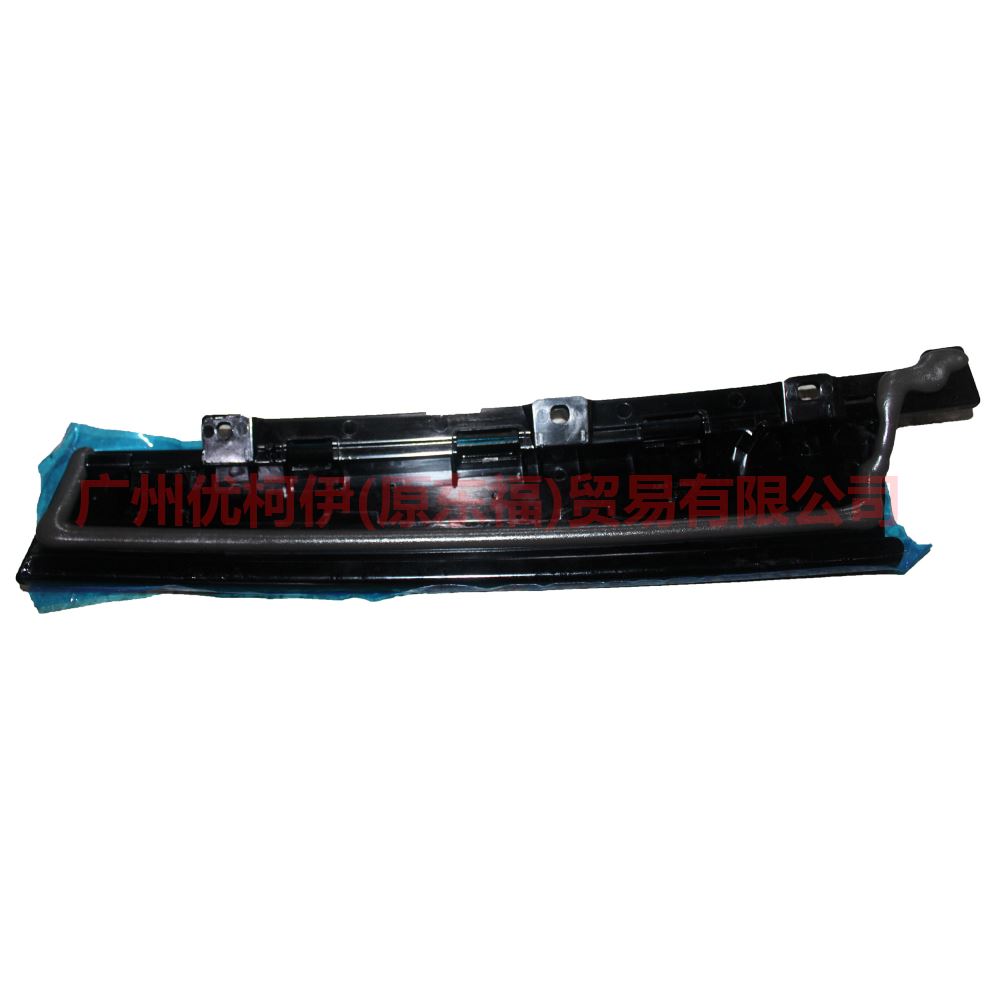 8S71A20899AC Door and window trim, front L vertical For Ford wins DF 07-10