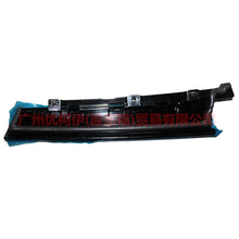 Load image into Gallery viewer, 8S71A20899AC Door and window trim, front L vertical For Ford wins DF 07-10