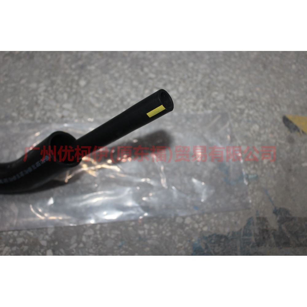 4M519047DA Fuel tank filler pipe large + small For Ford Focus BF 05-06