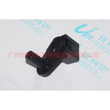 Load image into Gallery viewer, 8V618A194AC Water tank buckle For Ford Escape  13-16