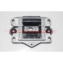 Load image into Gallery viewer, Car Engine Support Mount/ Gear Transmission mounting support for Ford Mondeo MK3 2001-2007 1S71-7M122-EA