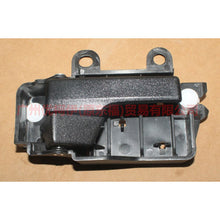 Load image into Gallery viewer, 3M51R22600BB Inner handle front/rear-R For Ford Focus BF 07-09