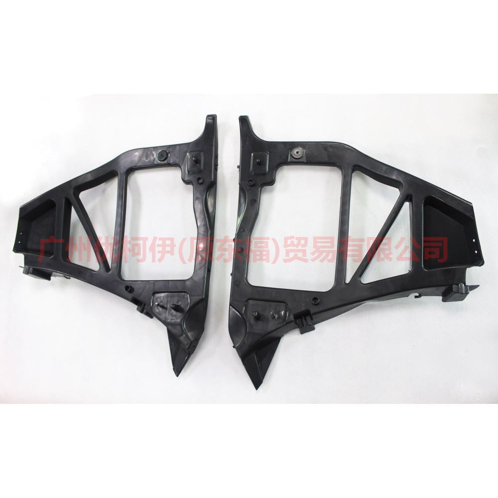 5M51F17E851AH Rear bumper bracket L For Ford Focus BF 05-06