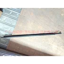 1S71F20562AL FORD MONDEO MK3 2001-2007 Front Right Door Window Belt Weatherstrip 1349996