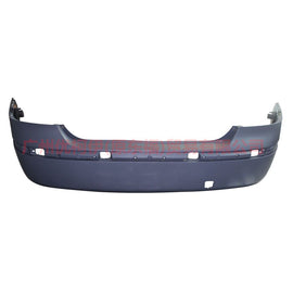 5M51F17906AA Rear bumper assembly with bracket sedan For Ford Focus BF 05-06