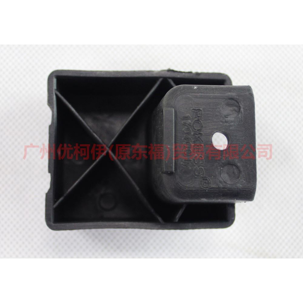 3M51R17B918AC rear bumper bracket small For Ford Focus BF 05-06