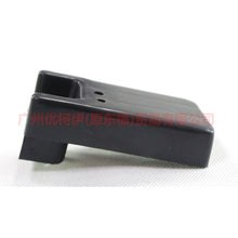Load image into Gallery viewer, 7S7117B918AD rear bumper bracket small For Ford wins DF 07-10