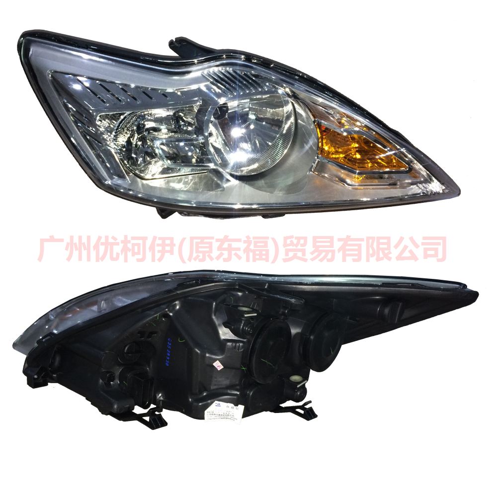 8M5113W029EC Headlight R White For Ford Focus BF 07-09