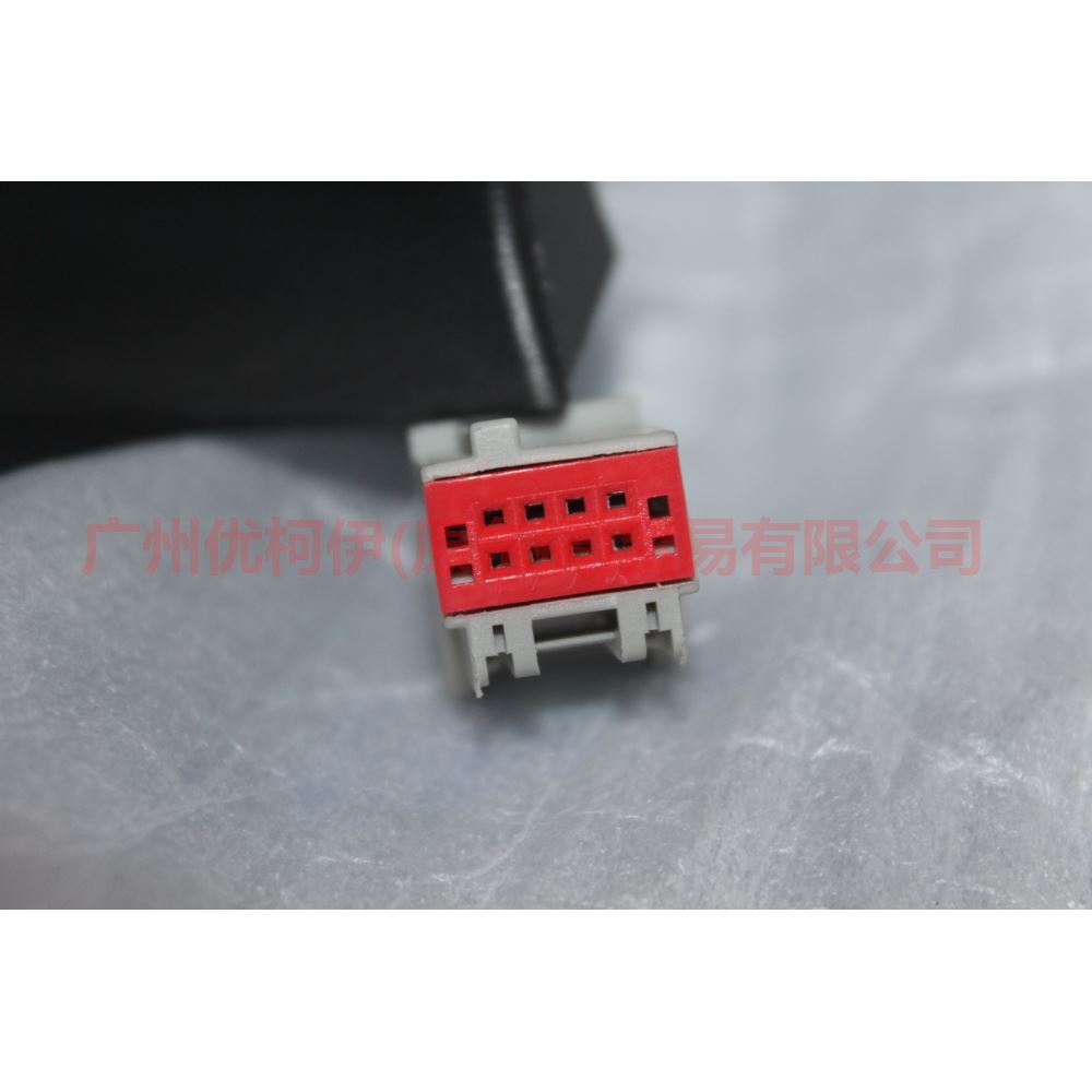 8S7117682CC Rear mirror R 8 plug 11 wire For Ford wins DF 07-10