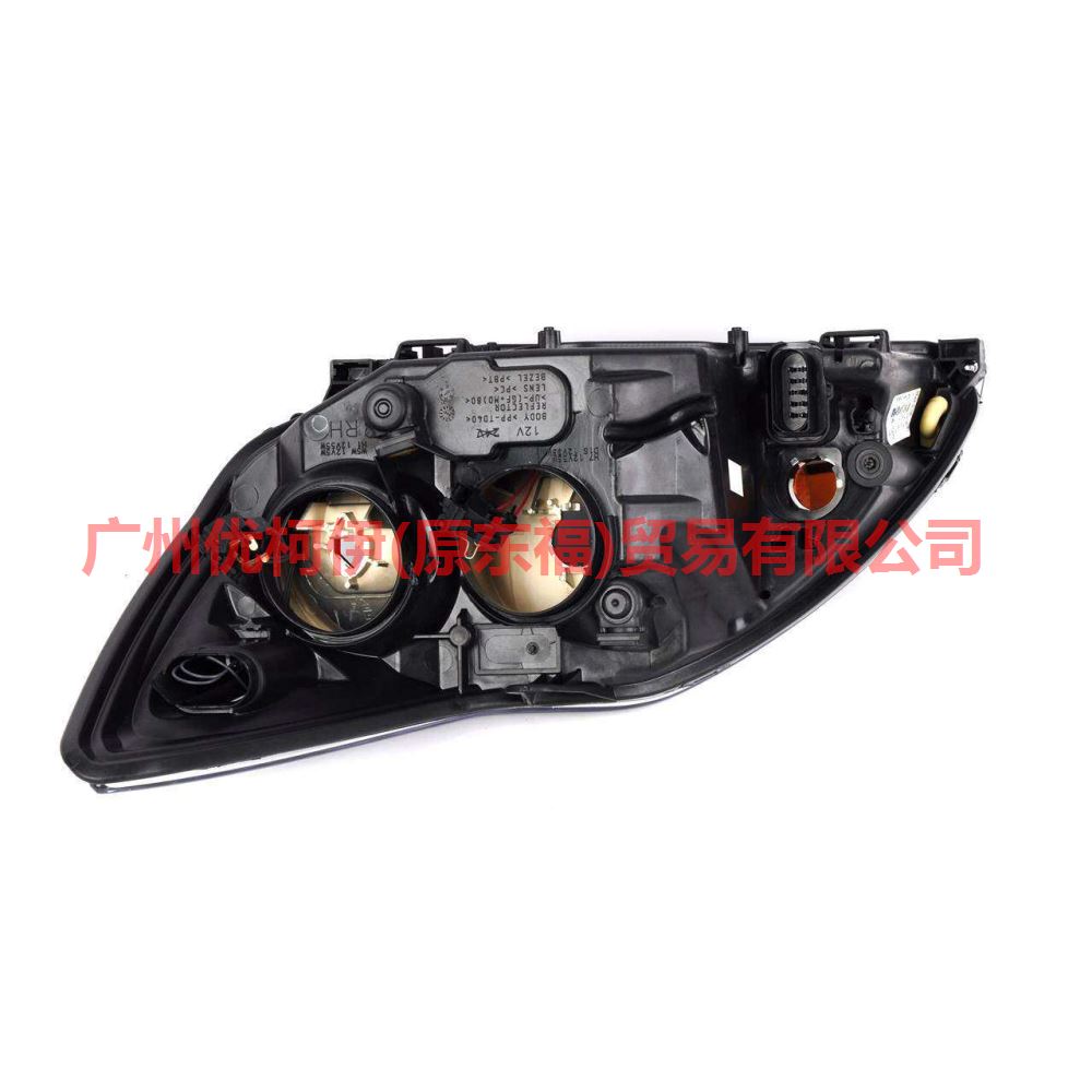8M5113W029FF headlight R black For Ford Focus BF 07-09