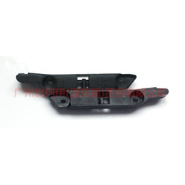 8M5117D959AD Front bumper bracket L For Ford Focus BF 07-09