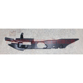 8M51A02476AB Fender support plate R For Ford Focus BF 07-09