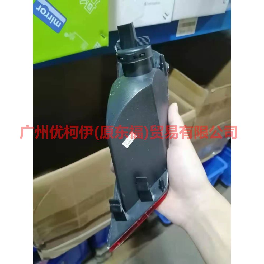 8V4115K273AB Rear fog light L hatchback For Ford Focus BF 07-09