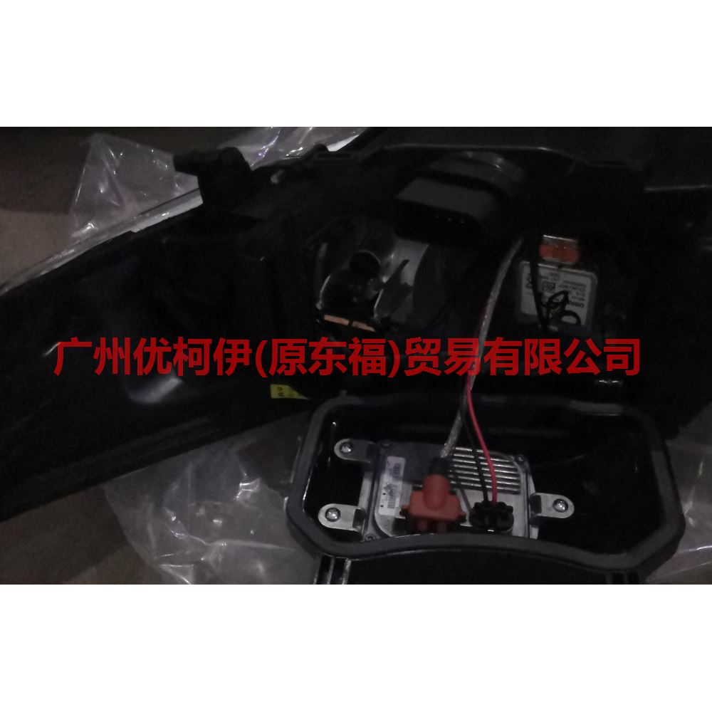 7S7113D154AK headlight R For Ford wins DF 07-10