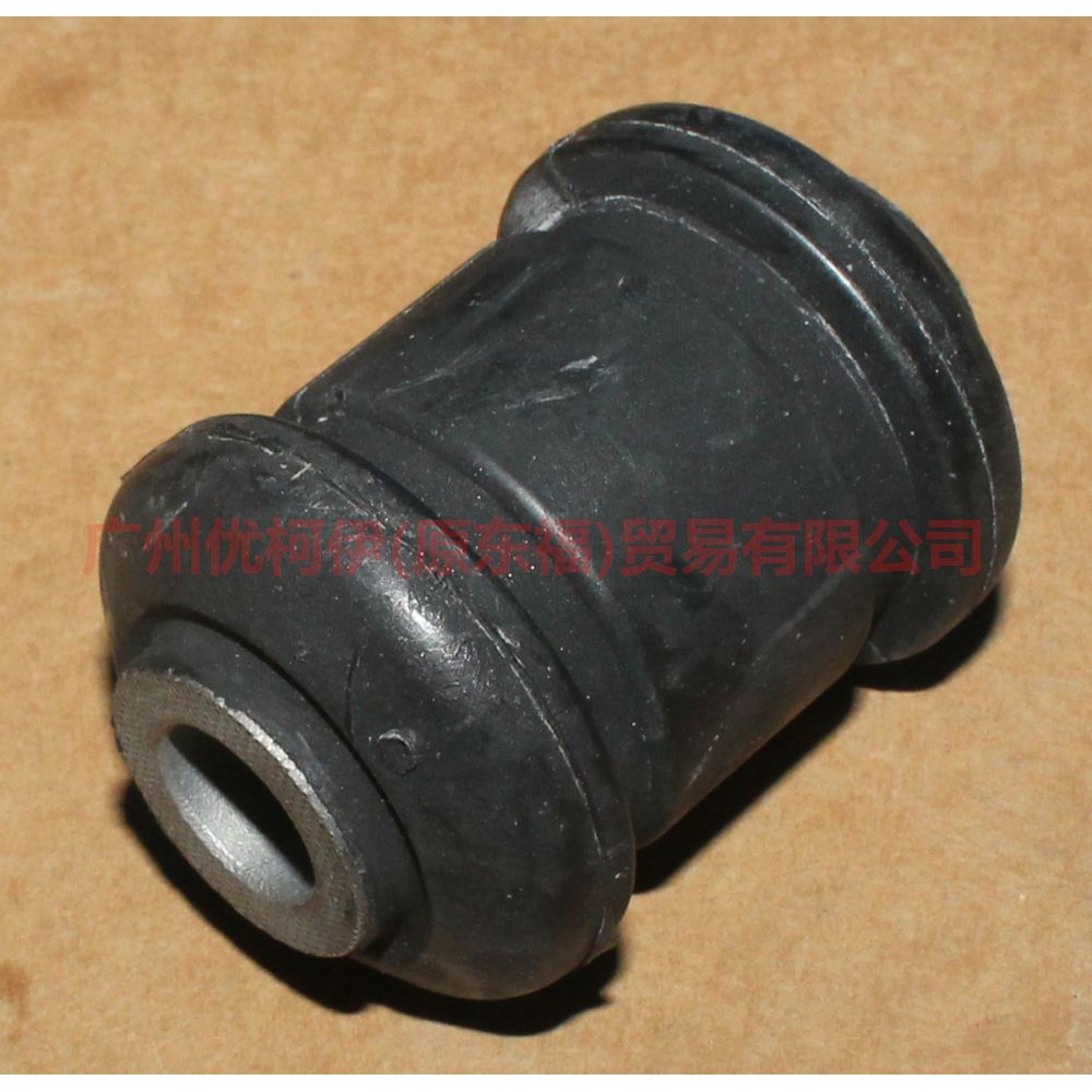 3M5J3A263BP Lower hanging rubber sleeve small For Ford Focus BF 05-06