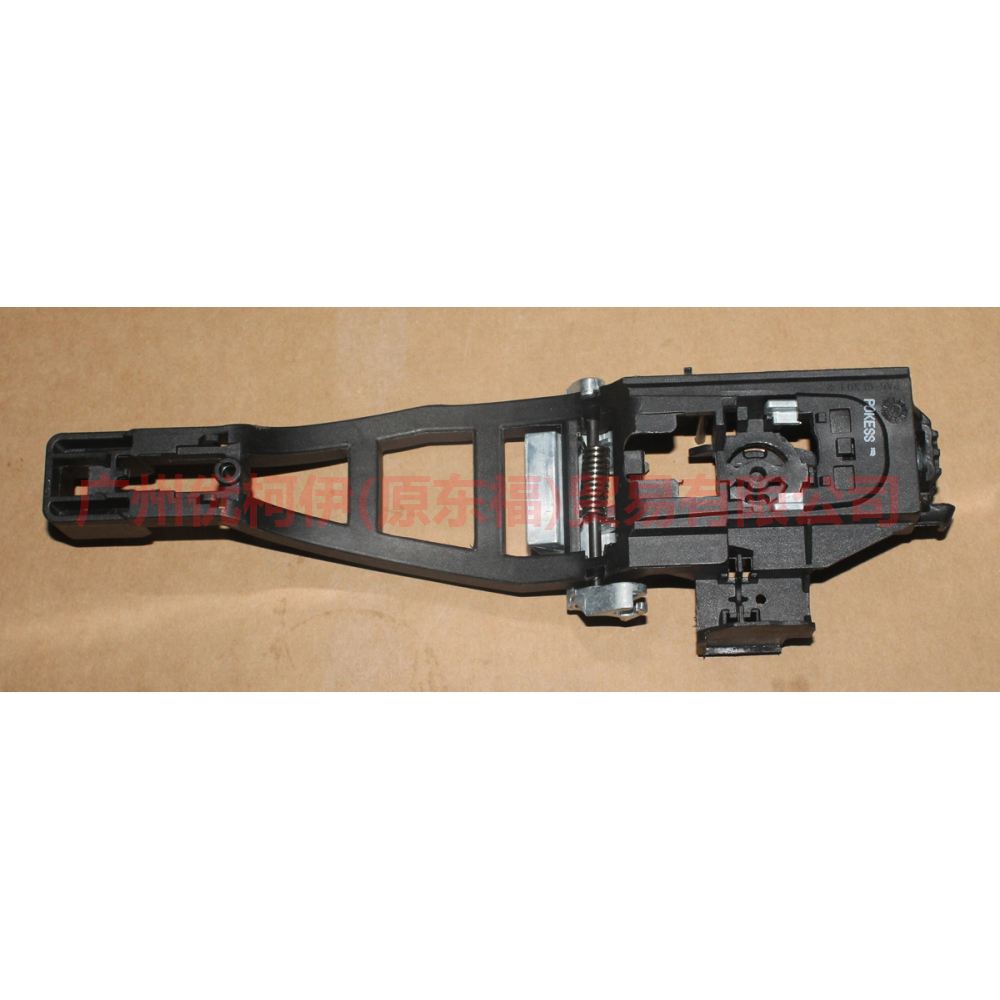 3M51R224A36BE Outside handle bracket front L For Ford Focus BF 05-06