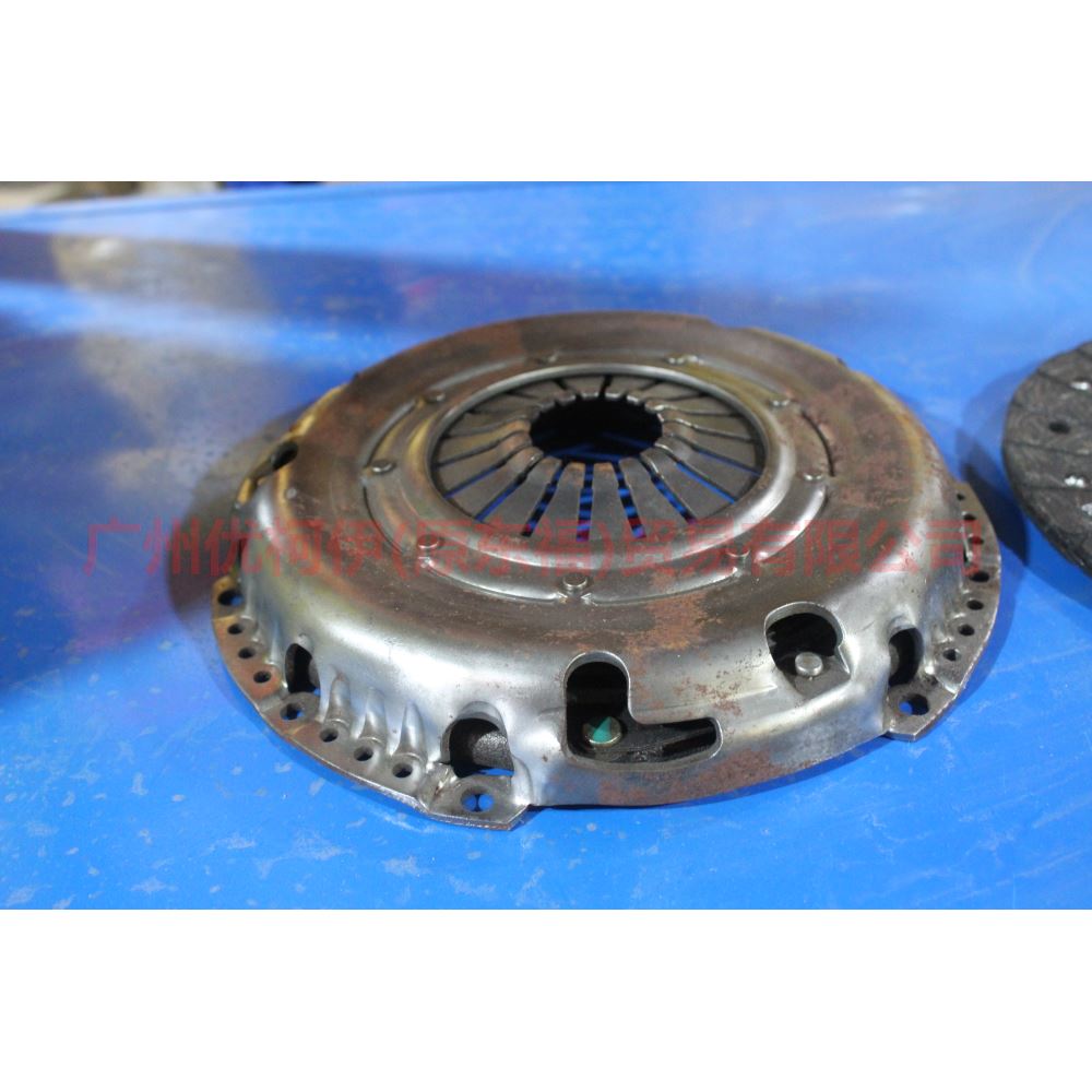 4M517540AA Two-piece clutch For Ford Focus BF 07-09