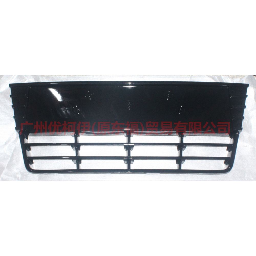 BM5117K945EE5UAW Front bumper lower grille paint For Ford Focus D2 12-14