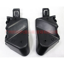 Load image into Gallery viewer, BM5117A881AE Rear bumper bracket 2 compartment small R For Ford Focus D2 12-14
