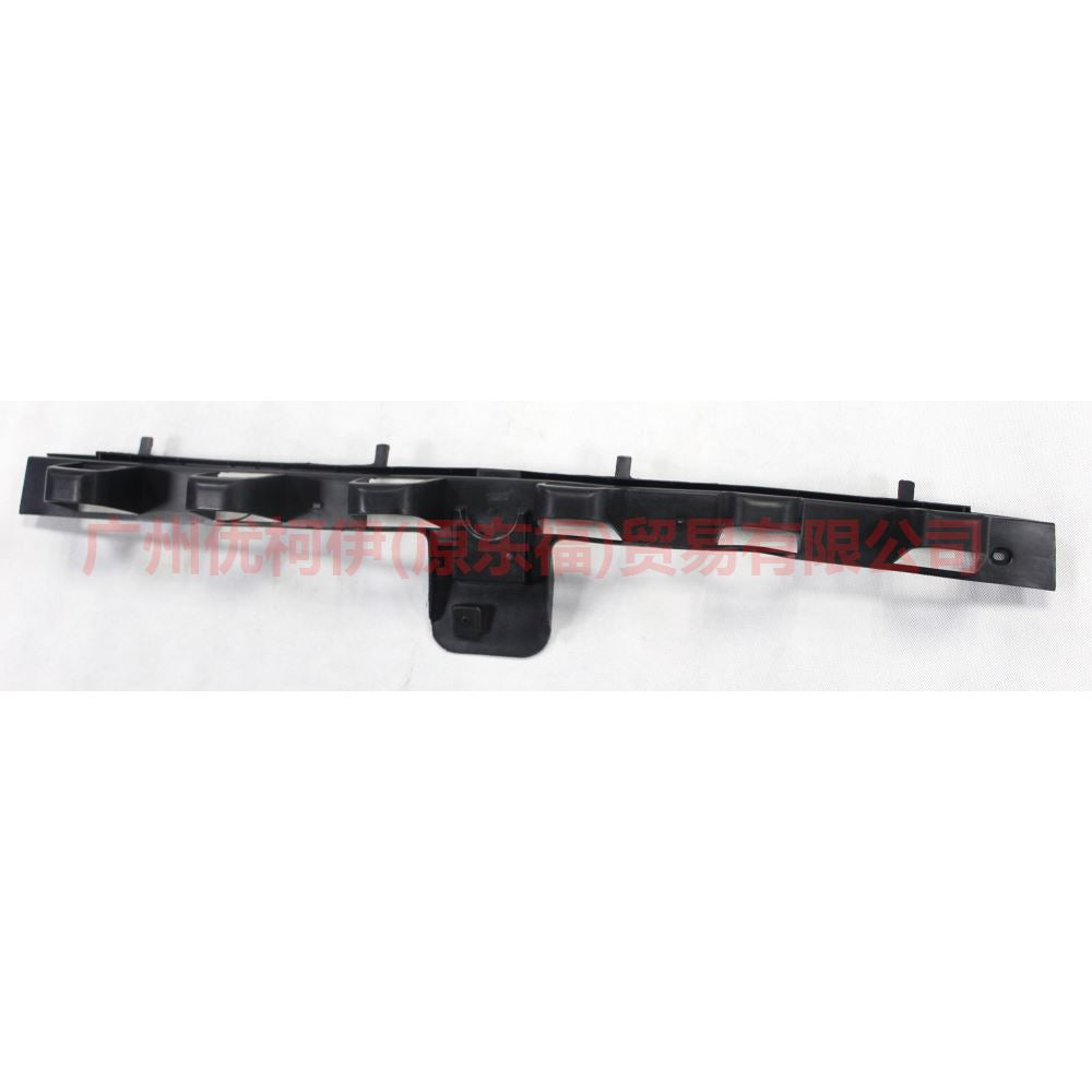 BM51A17B861AE Rear bumper bracket 2 middle For Ford Focus D2 12-14