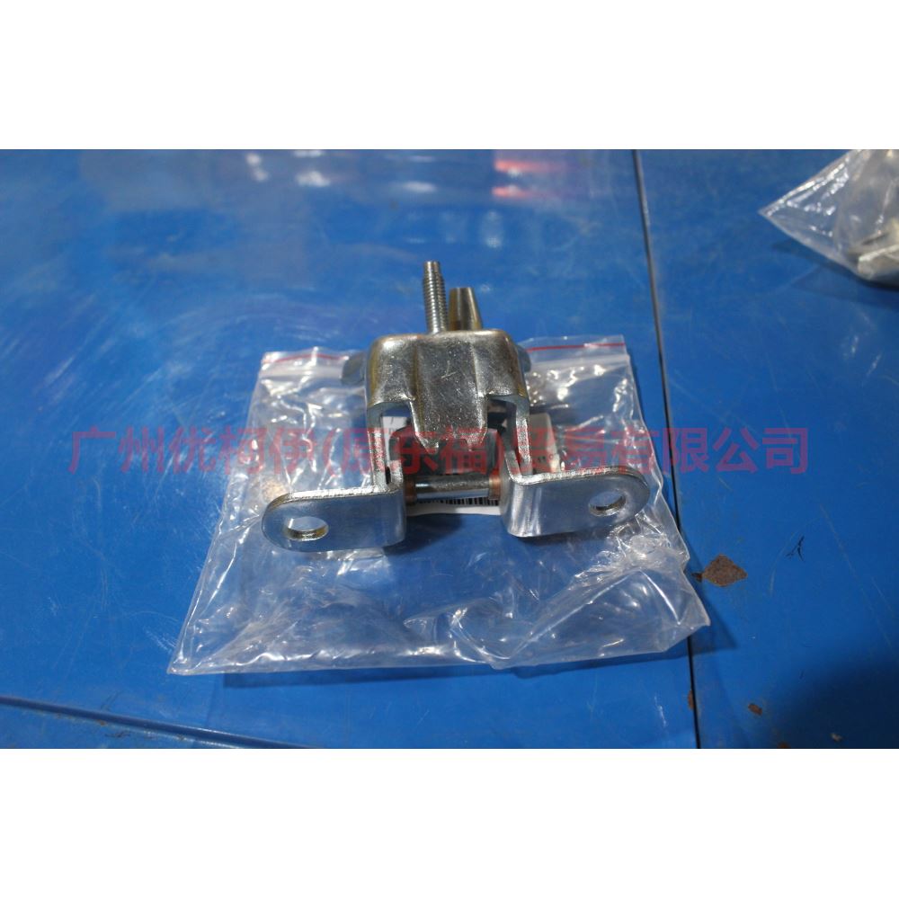DK5173240B Rear door hinge lower L For Ford Fiesta CJ 09-12