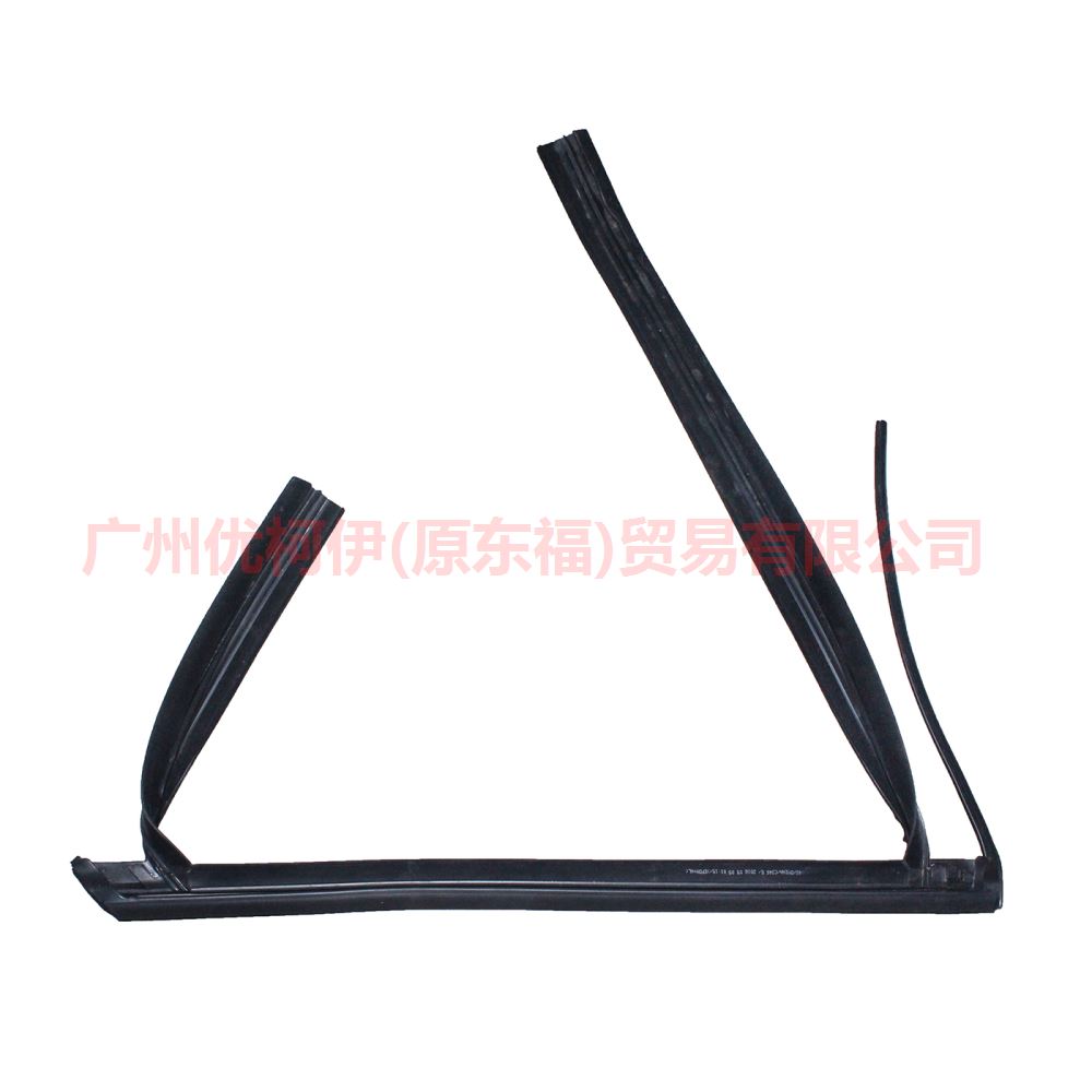 CM51A25824AC Rear door glass mud trough R For Ford Focus D2 12-14