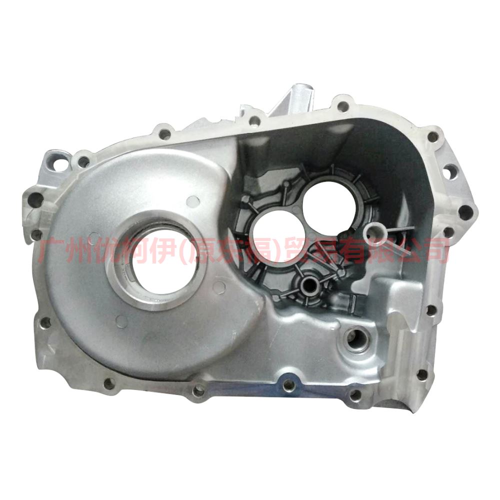 8A6R7F097CA Gearbox shell - rear without holes For Ford Focus BF 05-06