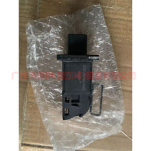 Load image into Gallery viewer, 8V2112B579AA Air flow meter For Ford Fiesta CJ 13-14