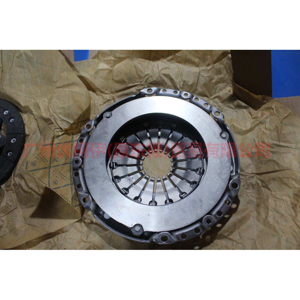 4M517540AA Two-piece clutch For Ford Focus BF 07-09