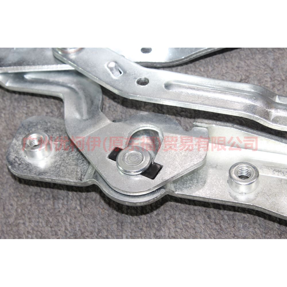 CN1516800AA cover hinge R For ford wing BT 12-17