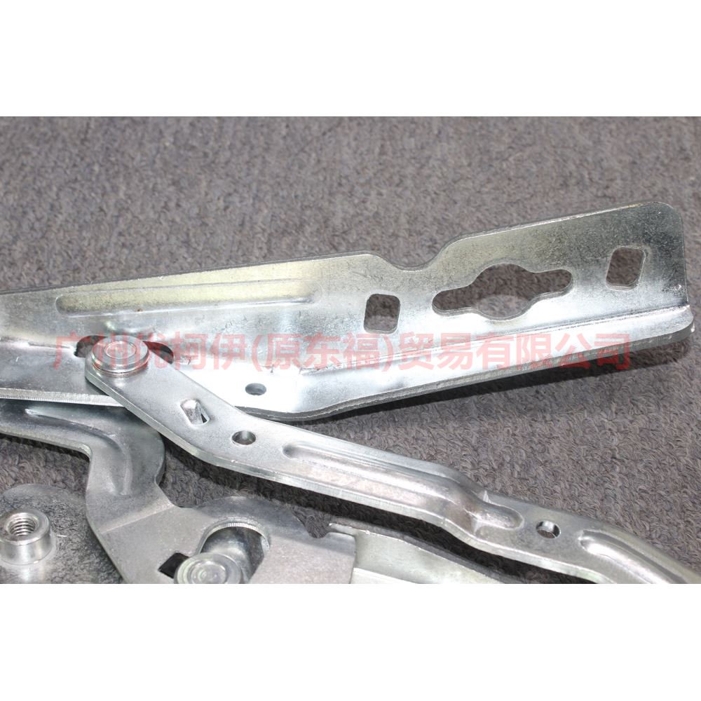 CN1516800AA cover hinge R For ford wing BT 12-17