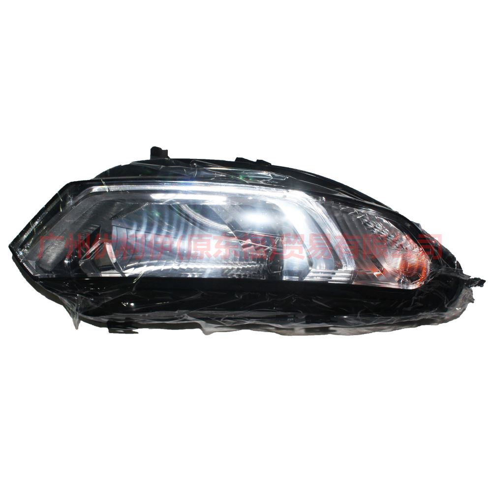 CN1513W029GA Headlight R White For ford wing BT 12-17