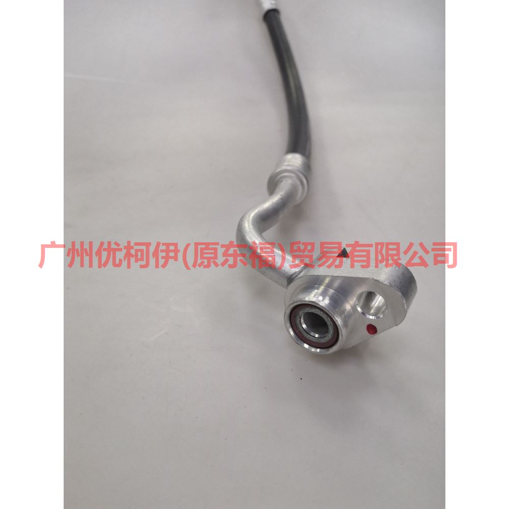 CN1119972EA Air conditioning pipe high pressure pressure-scattering For ford wing BT 12-17
