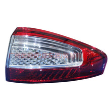 Load image into Gallery viewer, BS7113404CE Tail light outside R For Ford wins DF 11-13