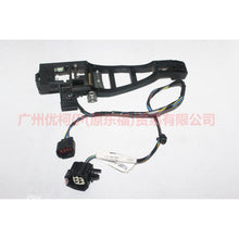Load image into Gallery viewer, 7S71A266B23AE Outer handle bracket rear L For Ford wins DF 07-10