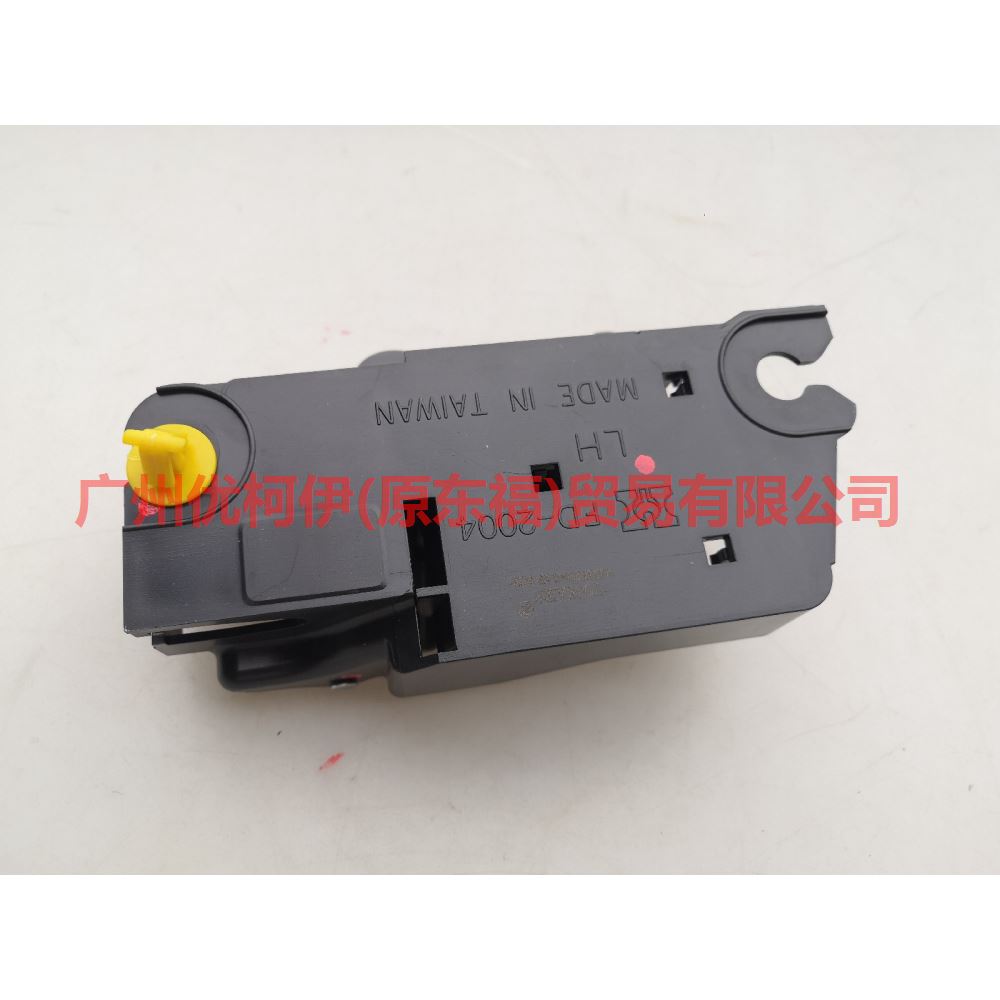 3M51R22601BC Inner handle front/rear-L For Ford Focus BF 07-09