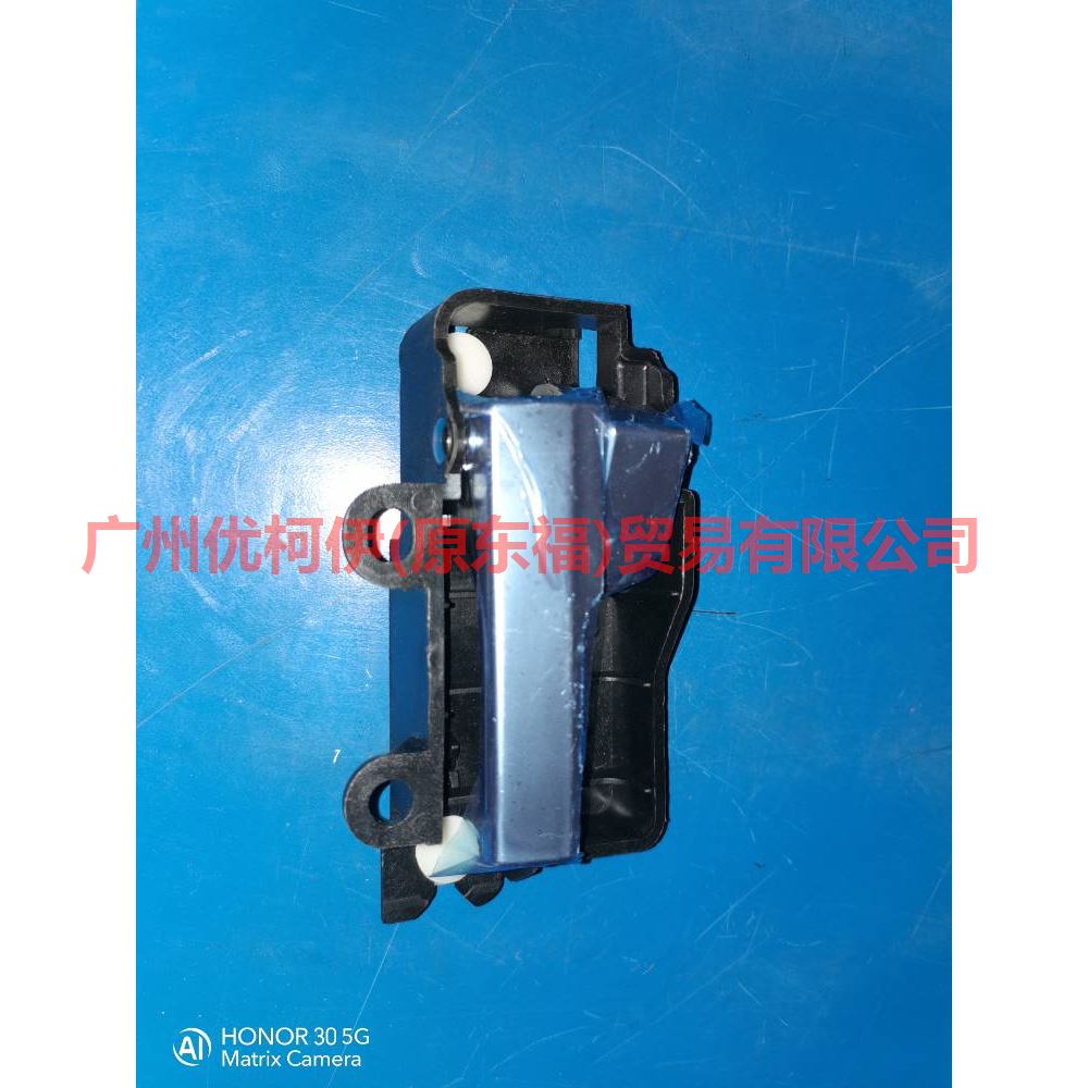 3M51R22601AB Inner handle front/rear-L For Ford Focus BF 05-06