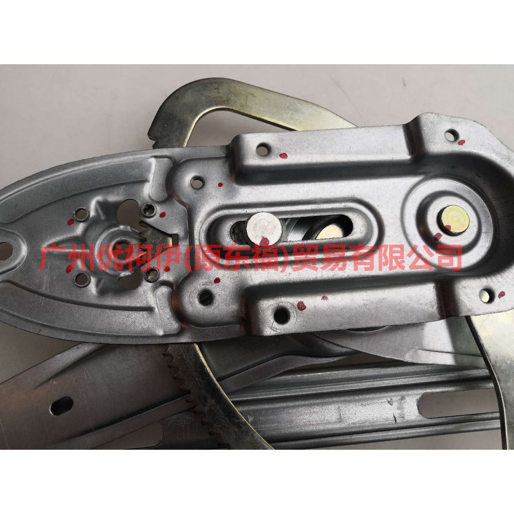 3M51R27000CC Window regulator bracket rear R For Ford Focus BF 05-06