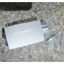 Load image into Gallery viewer, For Ford Focus III 2012 Expansionsventil Expansion Valve Klimaanlage AV6N-19849-AB